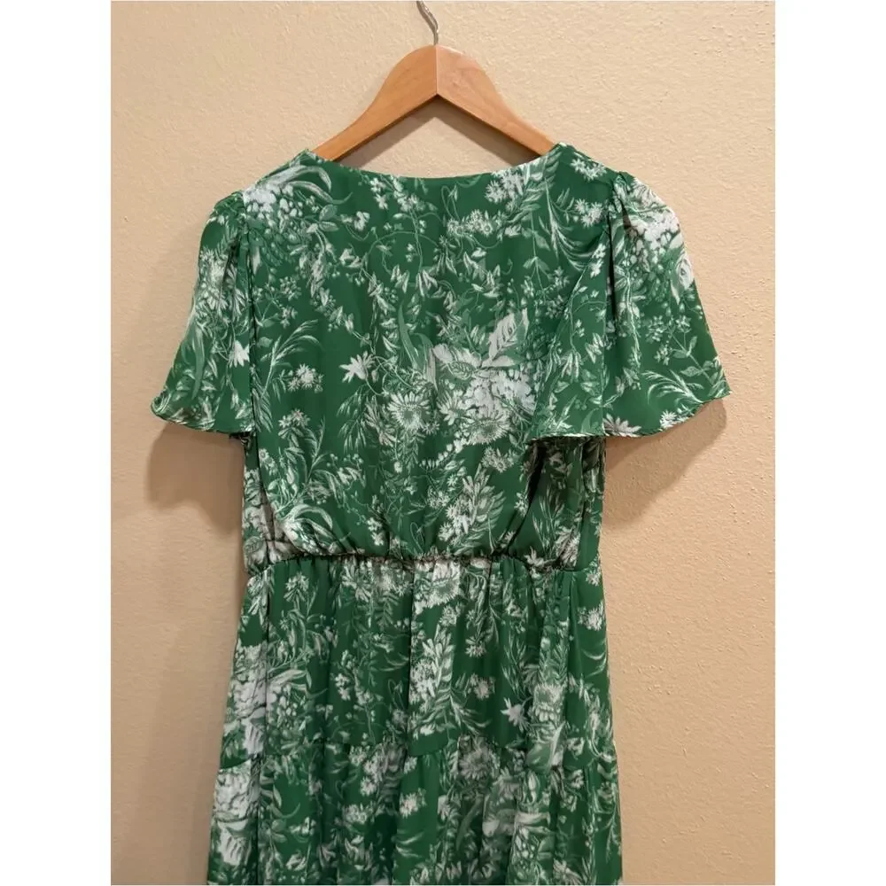 Abercrombie Green Floral V-Neck Tiered Maxi Dress Medium